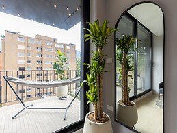 Muttuo by Wynwood House