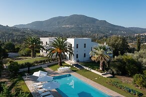 Gaia - A Secret Luxury Hideaway