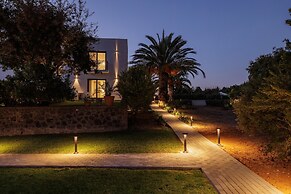 Myrtia - Luxury Hidden Gem