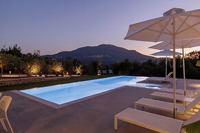 Myrtia - Luxury Hidden Gem