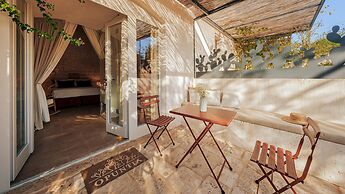 Opuntia Trulli e Lamie 10 Emma Villas