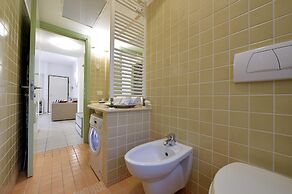 Purpo in Cattolica With 1 Bedrooms and 1 Bathrooms