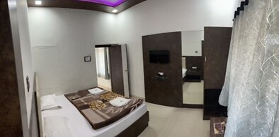 Hotel Mansarovar