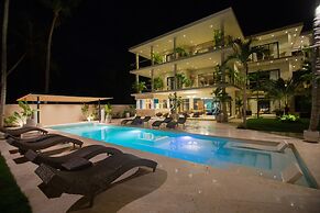 Coconuts Beach House