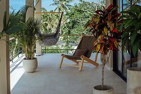 Coconuts Beach House