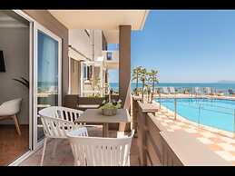 Room in Guest Room - Girogiali Beach Hotel