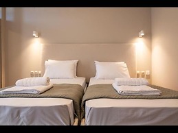 Room in Guest Room - Girogiali Beach Hotel