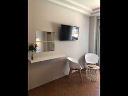 Room in Guest Room - Girogiali Beach Hotel