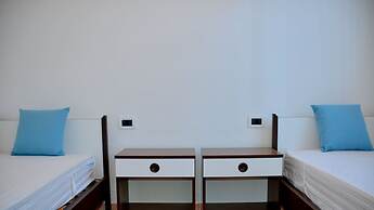 Homely Flat for 5 in a Green Area in Bibione