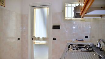 Homely Flat for 5 in a Green Area in Bibione