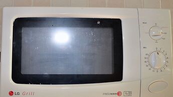 Homely Flat for 5 in a Green Area in Bibione