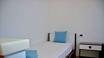 Homely Flat for 5 in a Green Area in Bibione