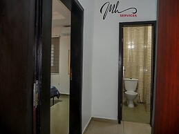 MH SERVICES RESIDENCE