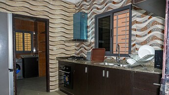 MH SERVICES RESIDENCE