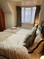 The Singlecote Hotel