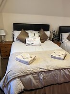 The Singlecote Hotel