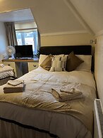 The Singlecote Hotel