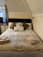 The Singlecote Hotel