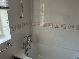 The Singlecote Hotel