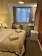 The Singlecote Hotel