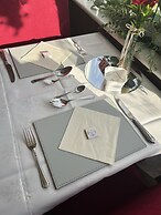 The Singlecote Hotel