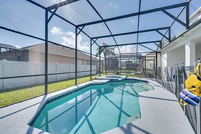 Spacious Kissimmee Villa w/ Private Pool & Hot Tub