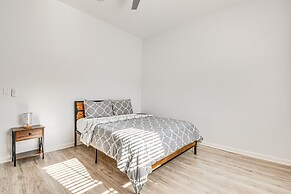 Spacious Atlanta Home w/ Deck < 5 Mi to Downtown!