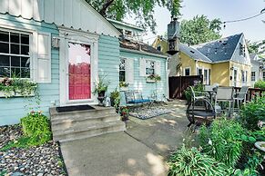 Chic Minneapolis Apt - 6 Blocks to Lake Nokomis!