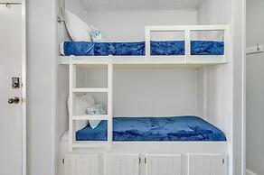 Corpus Christi Condo: Pool + Access to North Beach