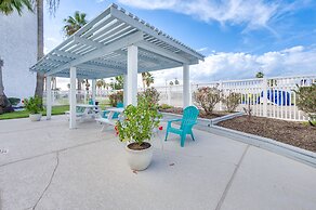 Corpus Christi Condo: Pool + Access to North Beach
