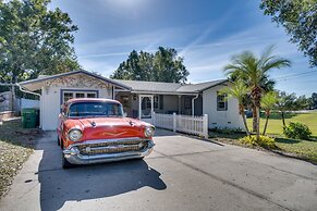 Vintage Mount Dora Cottage w/ Screened Porch!