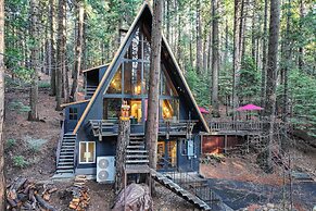 Deck & EV Charger: Pet-friendly Arnold Cabin!