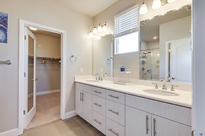 Stylish Lodi Wine Country Retreat w/ Private Patio