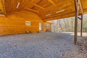 Gorgeous Murphy Cabin w/ Large Deck: 2 Mi to Dtwn!