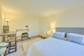 Cozy Bay Shore Condo Near Museums & Outdoor Rec!