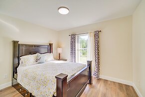 Sunny Palm Bay Home w/ Screened Porch Near Beaches