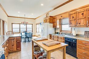 Hayesville Home w/ Hot Tub + Mountain Views!