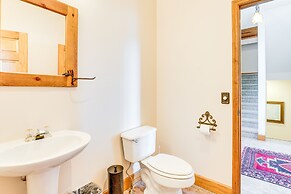 Hayesville Home w/ Hot Tub + Mountain Views!