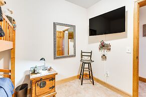 Hayesville Home w/ Hot Tub + Mountain Views!