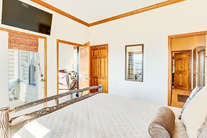 Hayesville Home w/ Hot Tub + Mountain Views!