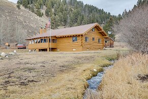 Yellowstone Cabin Getaway Near National Park