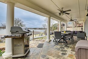 Gorgeous Granbury Lake Getaway w/ Pool & Dock!