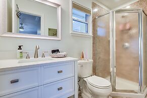 Gorgeous Granbury Lake Getaway w/ Pool & Dock!