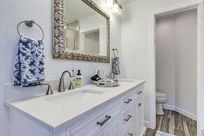 Gorgeous Granbury Lake Getaway w/ Pool & Dock!