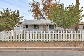 5 Mi to Dtwn: Pet-friendly Phoenix Gem w/ Patio