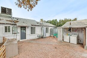 5 Mi to Dtwn: Pet-friendly Phoenix Gem w/ Patio