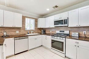 5 Mi to Dtwn: Pet-friendly Phoenix Gem w/ Patio