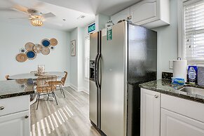 Walk to Ocean: 'beachwalk Bungalow' w/ Pool Access