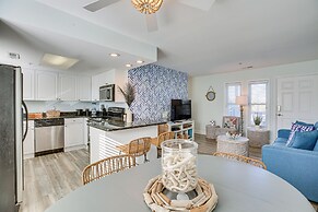 Walk to Ocean: 'beachwalk Bungalow' w/ Pool Access