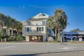 Walk to Ocean: 'beachwalk Bungalow' w/ Pool Access